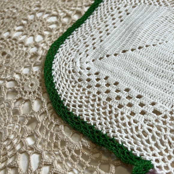 Unique OOAK Crochet Doily Table Mat or Dresser Set of Three - Picture 5 of 9